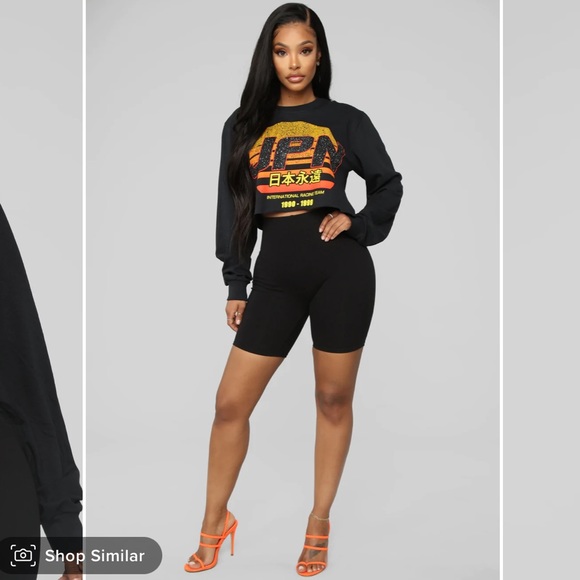 💕 FASHION NOVA JPN RISE CROP TOP 💕 - Picture 3 of 8